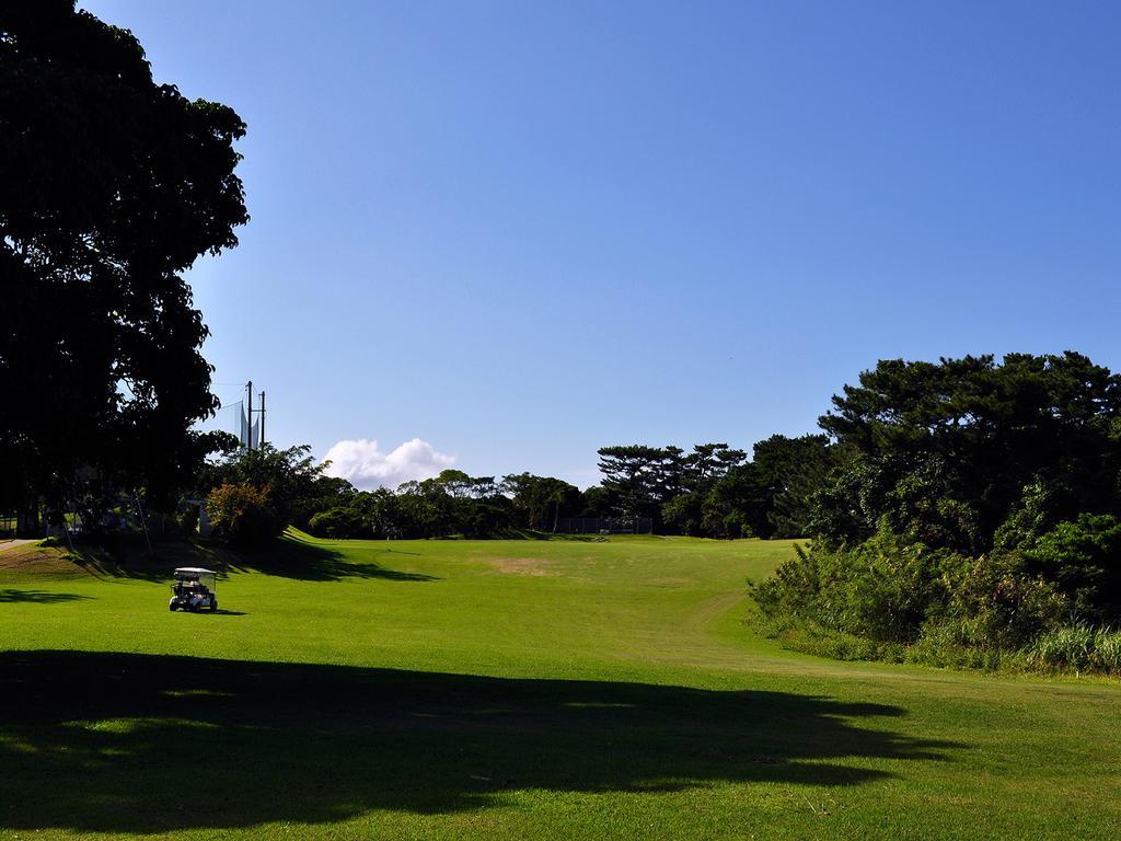 Motobu Green Park And Golf Course Eksteriør bilde